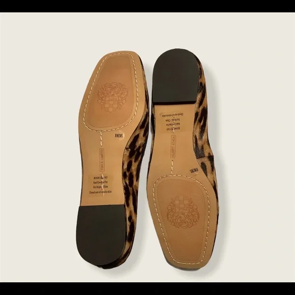 Vince Camuto Bicanna 3 Flats - Picture 5 of 5